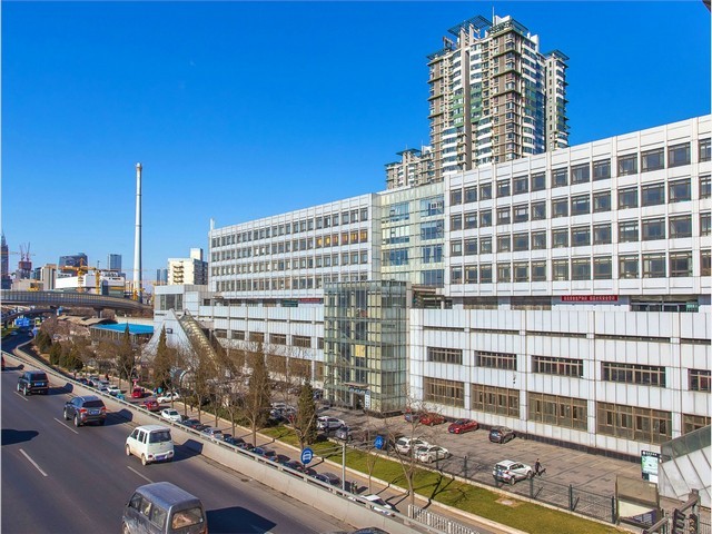 广州液压多缸圆锥破碎机厂家推荐